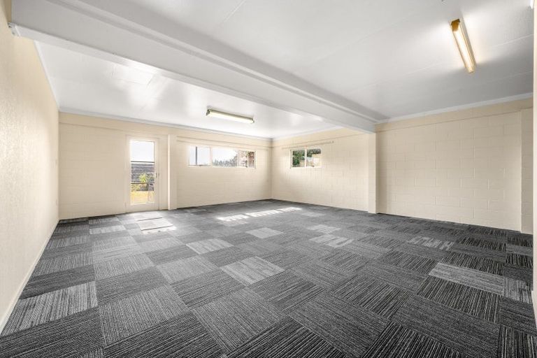 Photo of property in 5 Pohutukawa Drive, Pukete, Hamilton, 3200