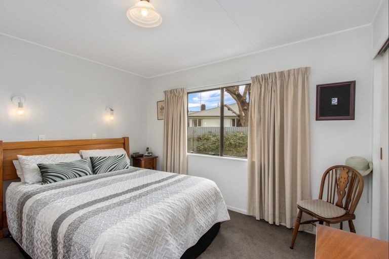Photo of property in 1/24 Peddie Street, Taradale, Napier, 4112