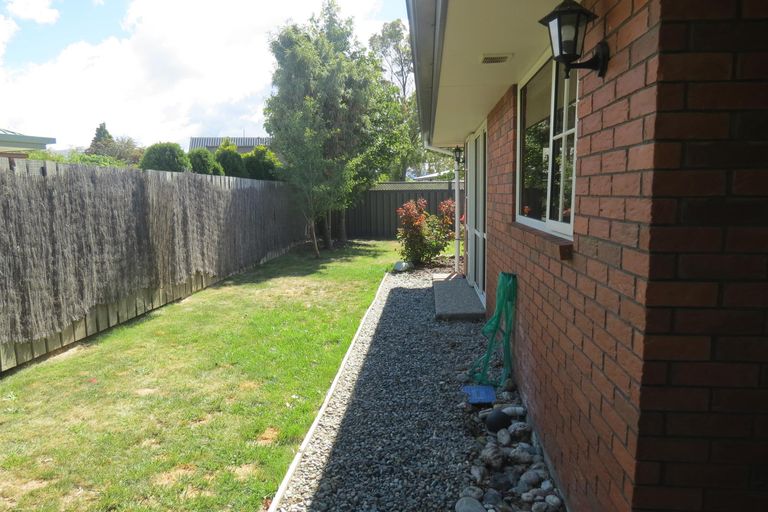 Photo of property in 84 Inniscort Street, Cromwell, 9310