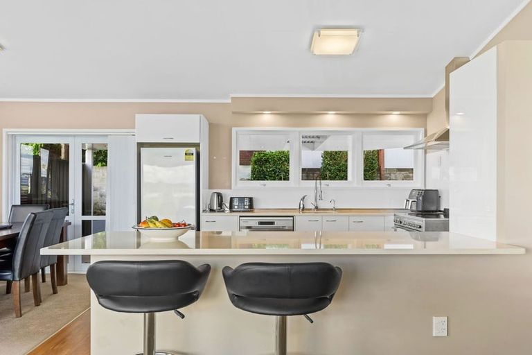 Photo of property in 31 Tanekaha Drive, Parahaki, Whangarei, 0112