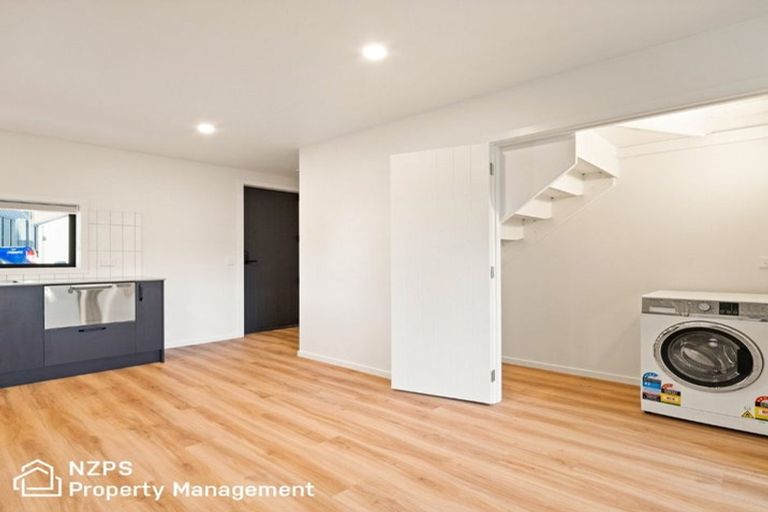 Photo of property in 28 Dallas Lane, Caversham, Dunedin, 9012