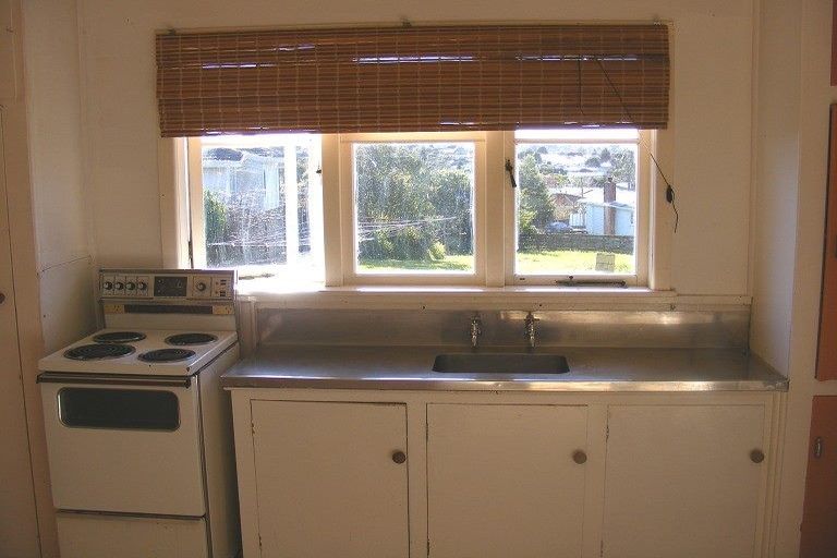 Photo of property in 63 Golf Road, New Lynn, Auckland, 0600