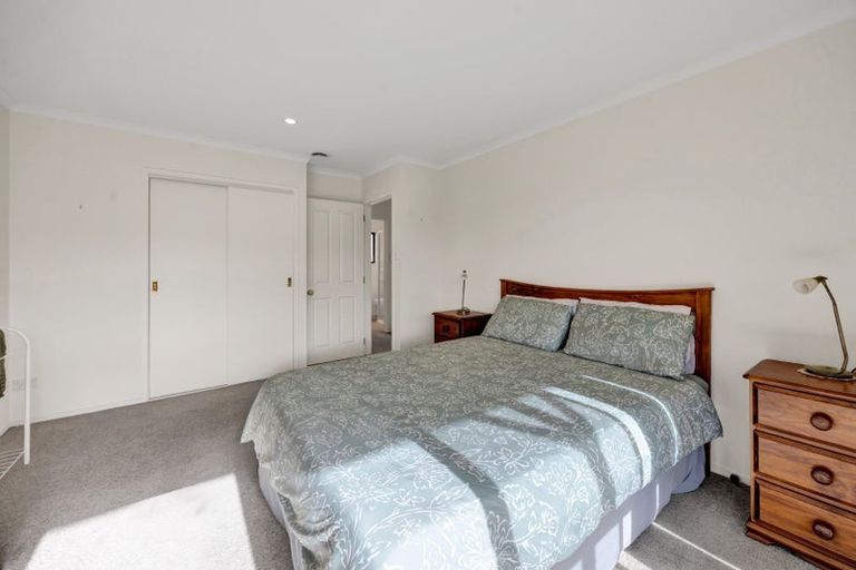 Photo of property in 106 Smart Road, Glen Avon, New Plymouth, 4312