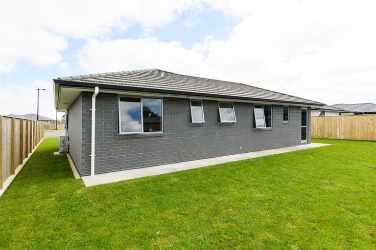 Photo of property in 35 Oldfield Lane, Marton, 4710