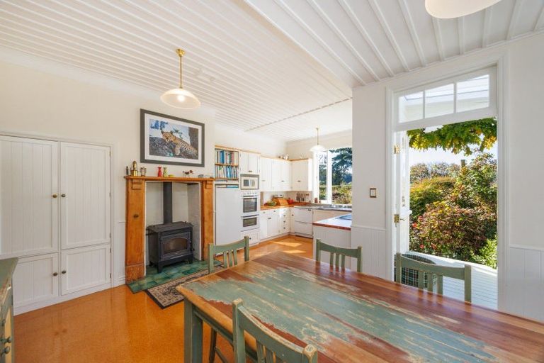 Photo of property in 914 Napier Road, Whakarongo, Palmerston North, 4470