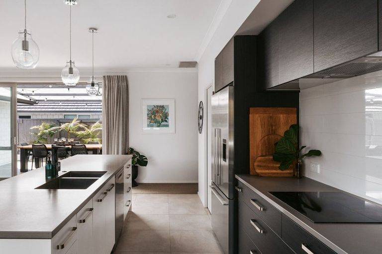 Photo of property in 13 Shoreview Close, Omokoroa, 3114