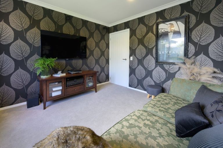 Photo of property in 53 Glenaven Drive, Motueka, 7120