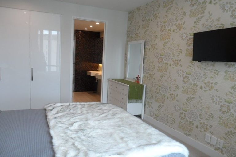 Photo of property in 251/2u Market Lane, Wellington Central, Wellington, 6011
