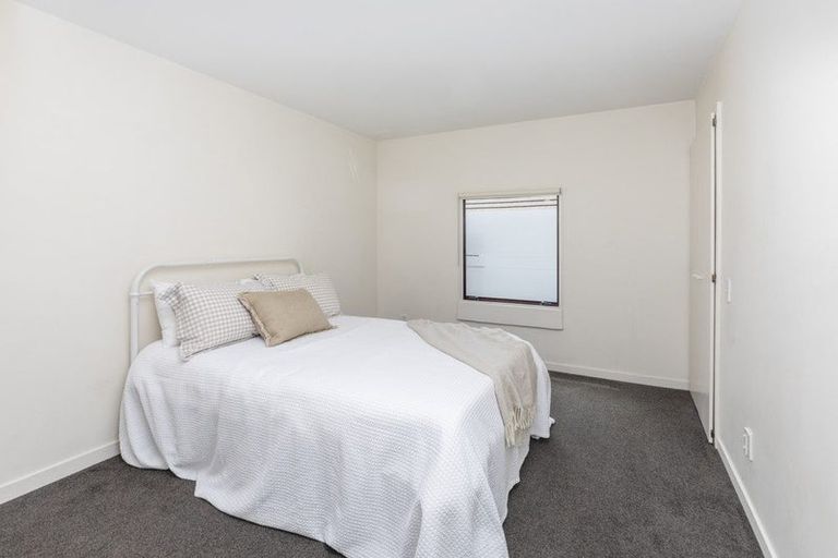 Photo of property in 8/16 Derby Street, St Albans, Christchurch, 8014