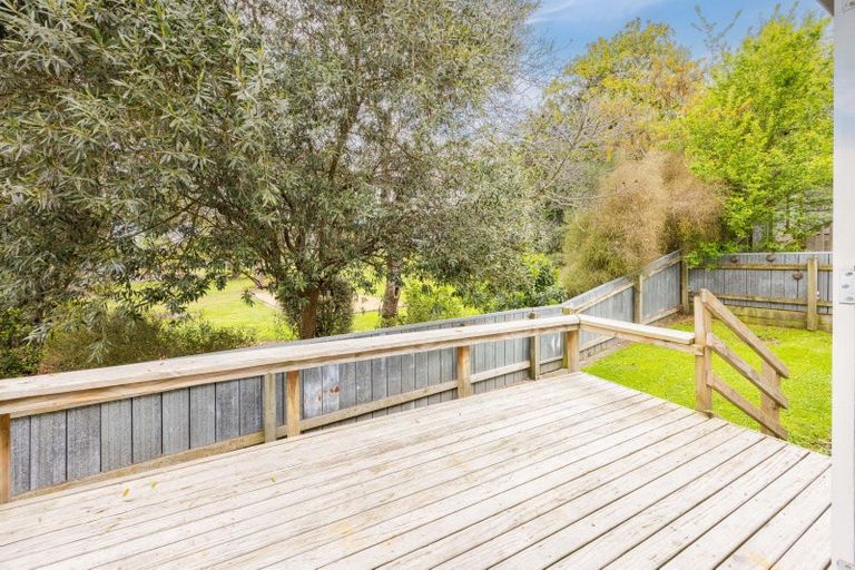 Photo of property in 55 Waverley Street, Waipawa, 4210