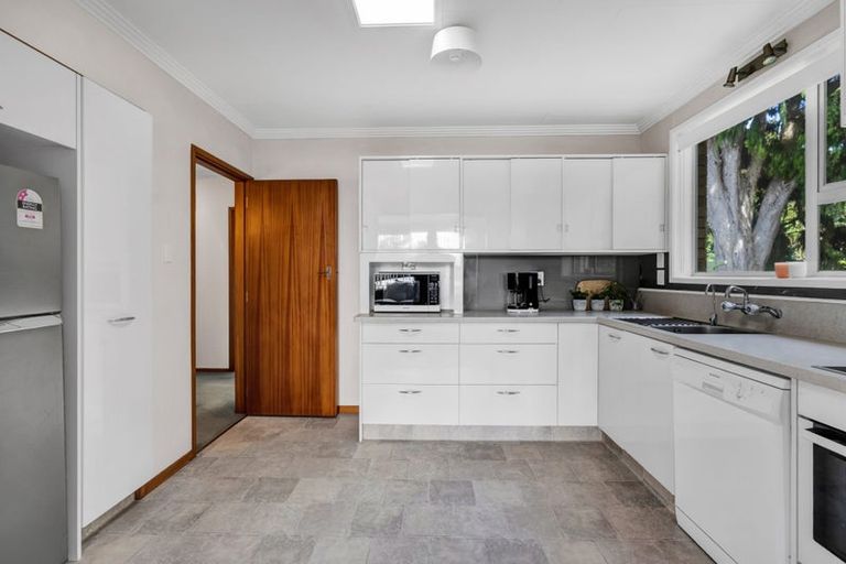 Photo of property in 4/1 Gilbert Street, New Plymouth, 4310