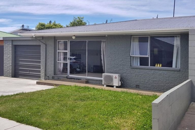 Photo of property in 2/32 Lyndon Street, Riccarton, Christchurch, 8041