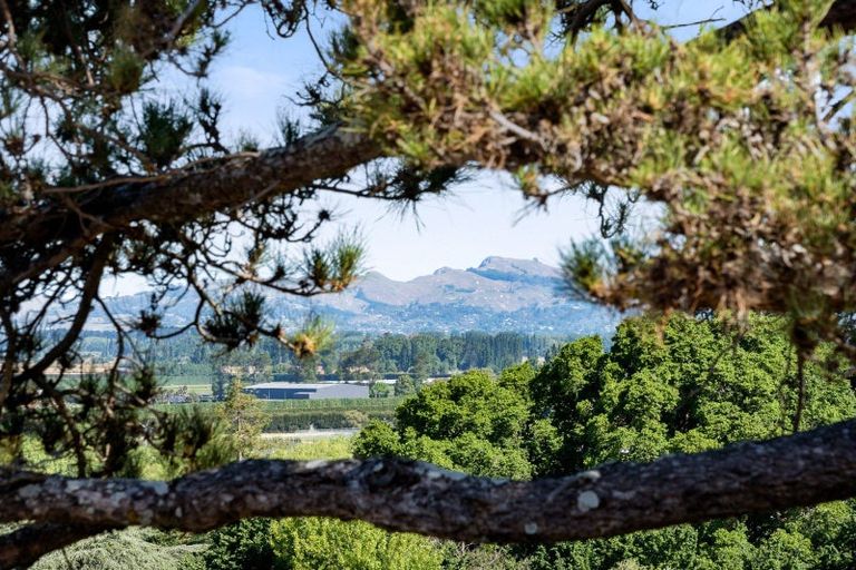 Photo of property in 89a Churchill Drive, Taradale, Napier, 4112