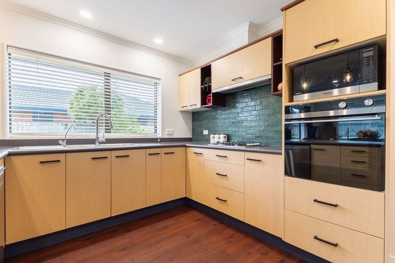 Photo of property in 130 Weggery Drive, Waikanae Beach, Waikanae, 5036