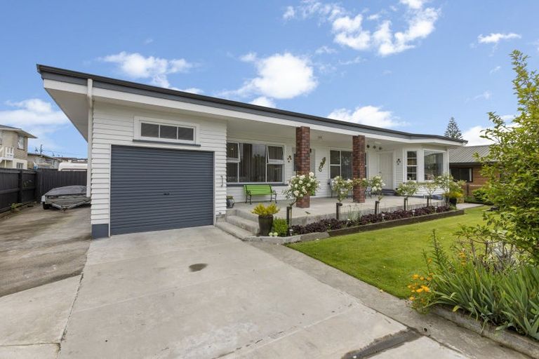 Photo of property in 60 Cutfield Street, Inglewood, 4330
