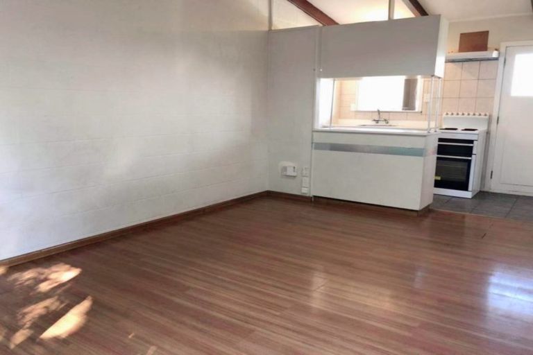 Photo of property in 2/18 Coxhead Road, Manurewa, Auckland, 2102