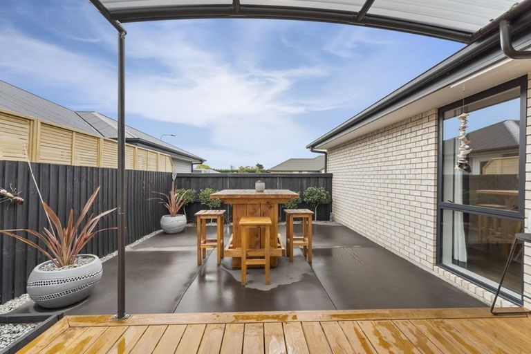 Photo of property in 4 Fearne Drive, Woodend, 7610