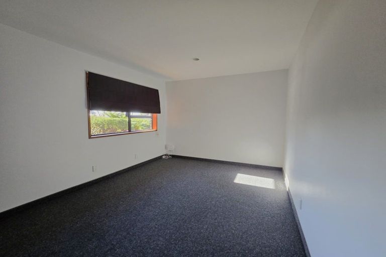 Photo of property in 16 Gibson Street, Ross, 7812