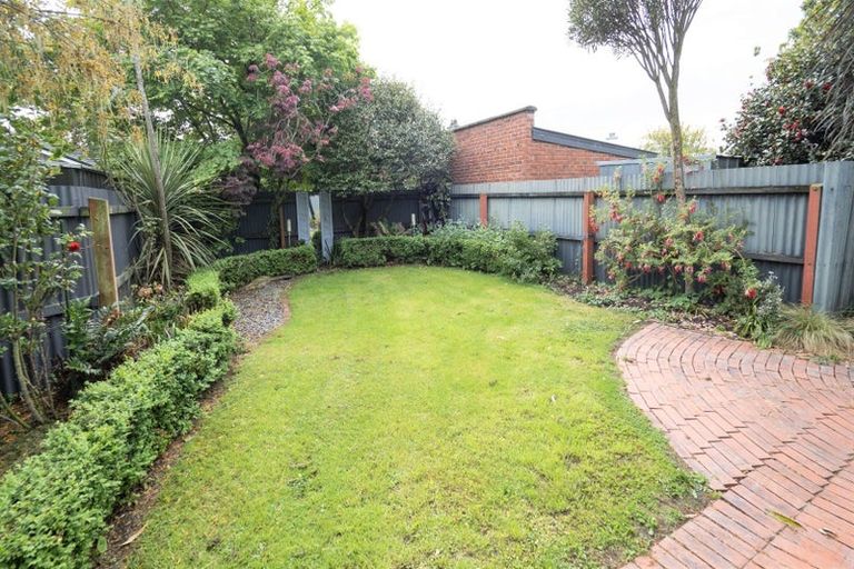 Photo of property in 32 Oak Grove, Ashburton, 7700