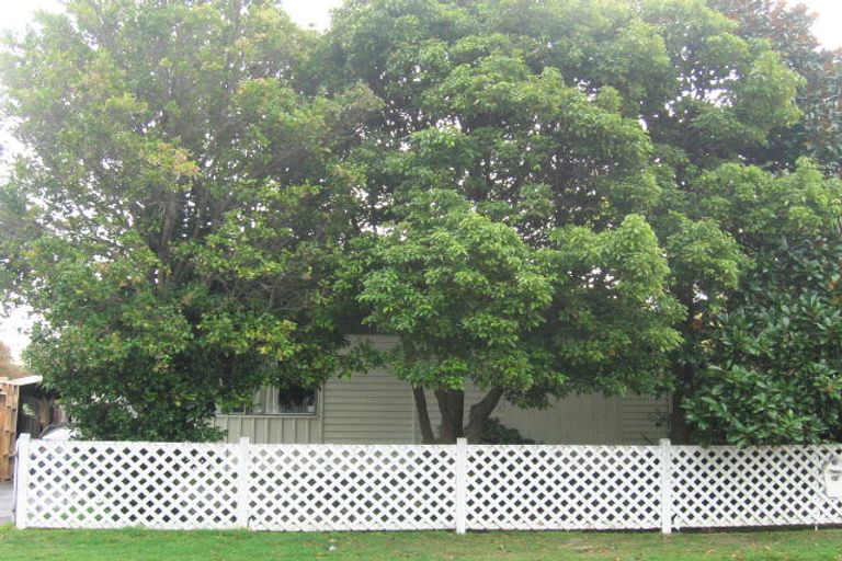 Photo of property in 25 Makarini Street, Paraparaumu, 5032