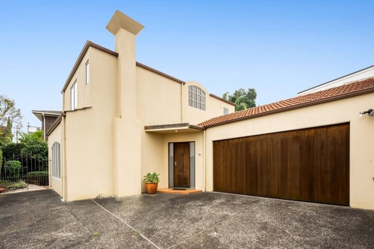 Photo of property in 1/29 Harley Road, Takapuna, Auckland, 0622