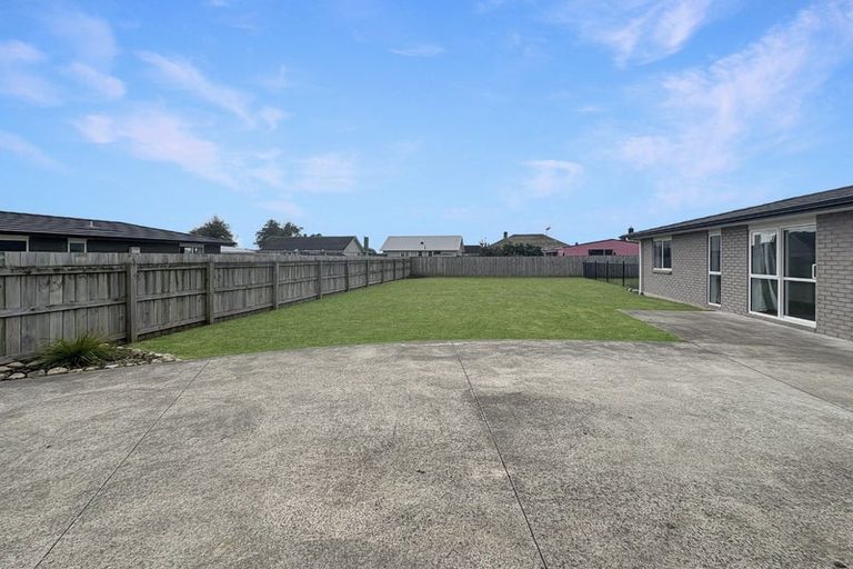 Photo of property in 90 Hinemoa Street, Levin, 5510
