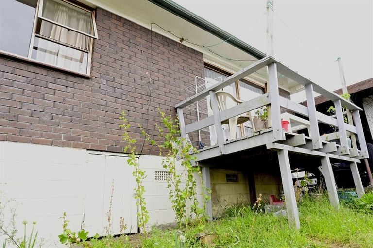 Photo of property in 5/3204 Great North Road, New Lynn, Auckland, 0600