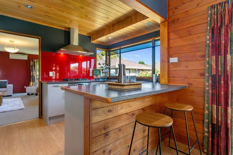 Photo of property in 84a Hall Street, Cambridge, 3434