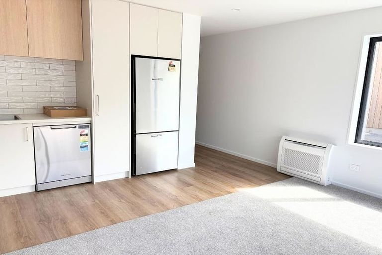 Photo of property in 2/171 Centaurus Road, Saint Martins, Christchurch, 8022