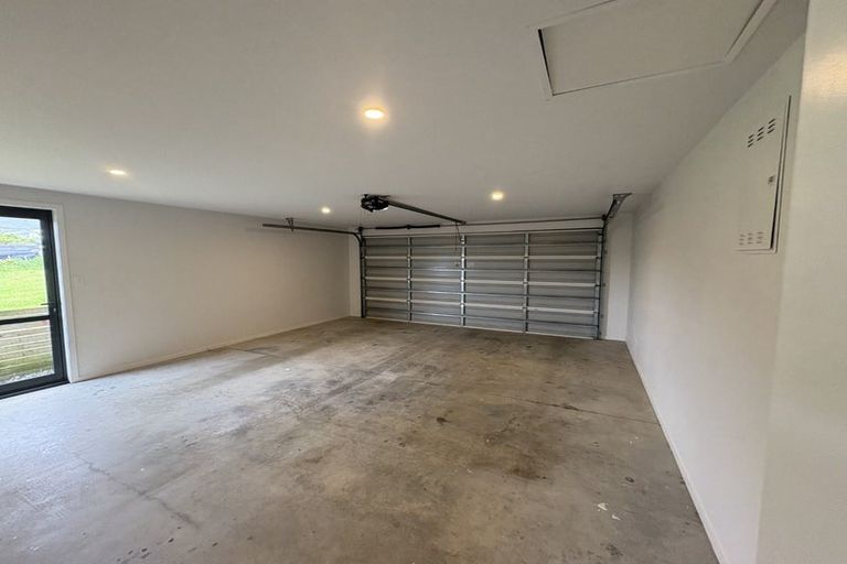 Photo of property in 115 Wairau Road, Oakura, 4314