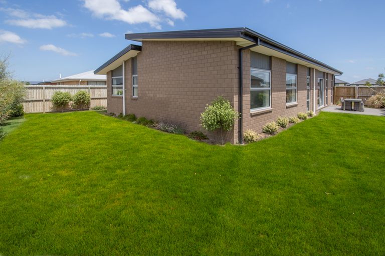 Photo of property in 79 Newman Road, Rolleston, 7614