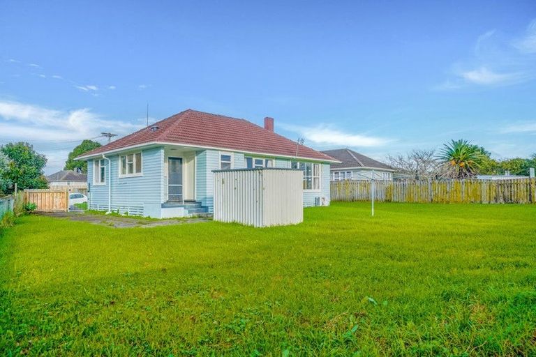 Photo of property in 16 Angus Street, Otara, Auckland, 2023