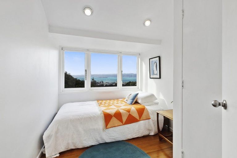 Photo of property in 44 Orangi Kaupapa Road, Northland, Wellington, 6012