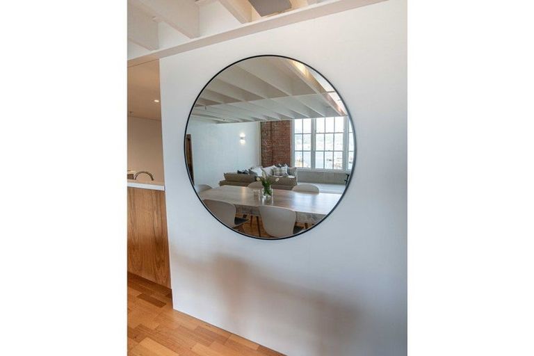 Photo of property in Waterloo Quay Apartments, 305/28 Waterloo Quay, Pipitea, Wellington, 6011