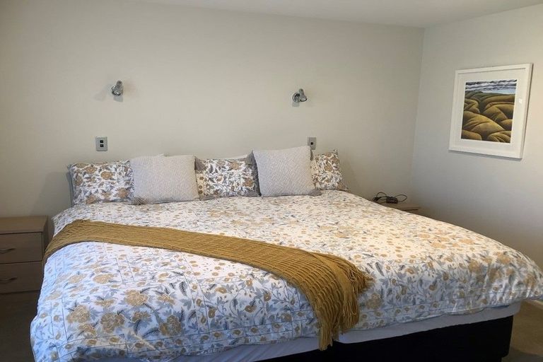 Photo of property in 141 Lakeside Road, Wanaka, 9305