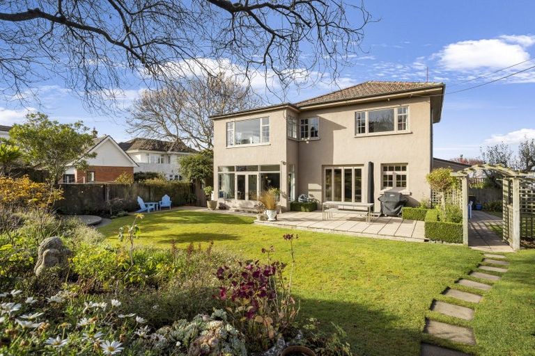 Photo of property in 8 Neidpath Road, Mornington, Dunedin, 9011