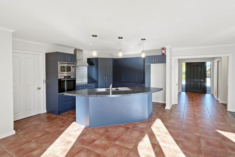 Photo of property in 96 Charles Street, Rangiora, 7400