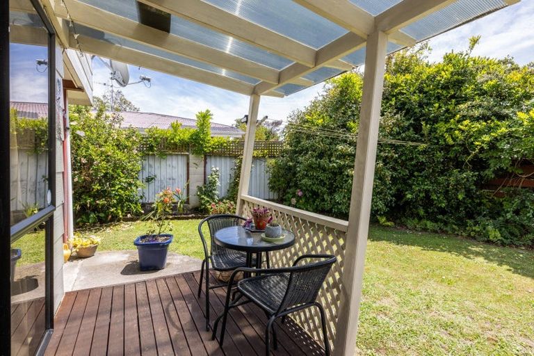 Photo of property in 8 Devon Street, Taradale, Napier, 4112