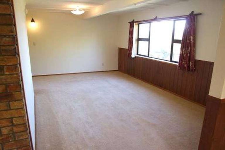 Photo of property in 12 Huia Street, Taupo, 3330