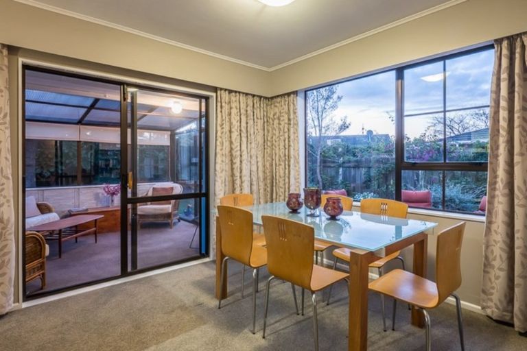 Photo of property in 20 Awanui Drive, Waikanae, 5036