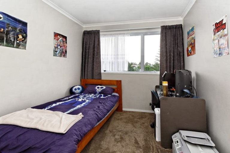 Photo of property in 181 Waimumu Road, Massey, Auckland, 0614