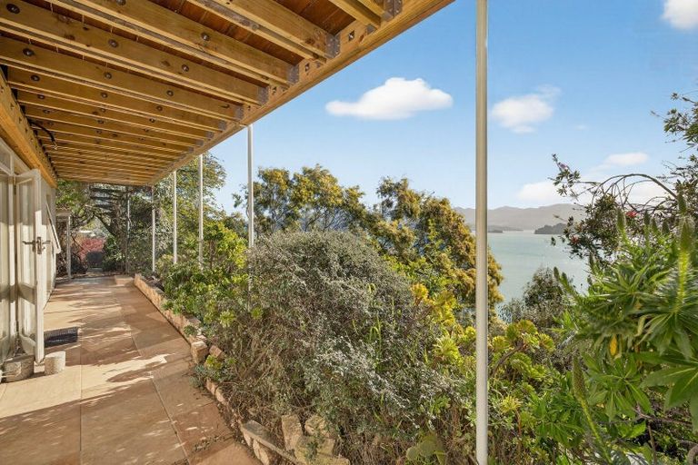 Photo of property in 348 Marine Drive, Charteris Bay, Governors Bay, 8971