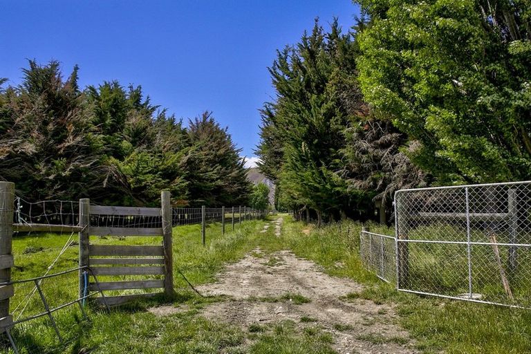 Photo of property in 351 Morven Ferry Road, Arrow Junction, 9371