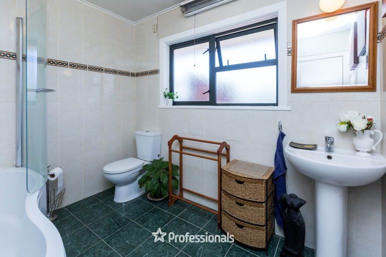 Photo of property in 8 Coates Grove, Silverstream, Upper Hutt, 5019