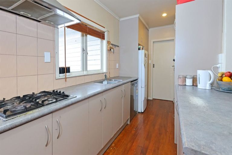 Photo of property in 141 Rathgar Road, Henderson, Auckland, 0610