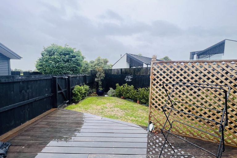 Photo of property in 1/4 Tintagel Lane, Burwood, Christchurch, 8083