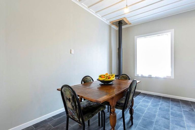 Photo of property in 90 George Street, Tuakau, 2121