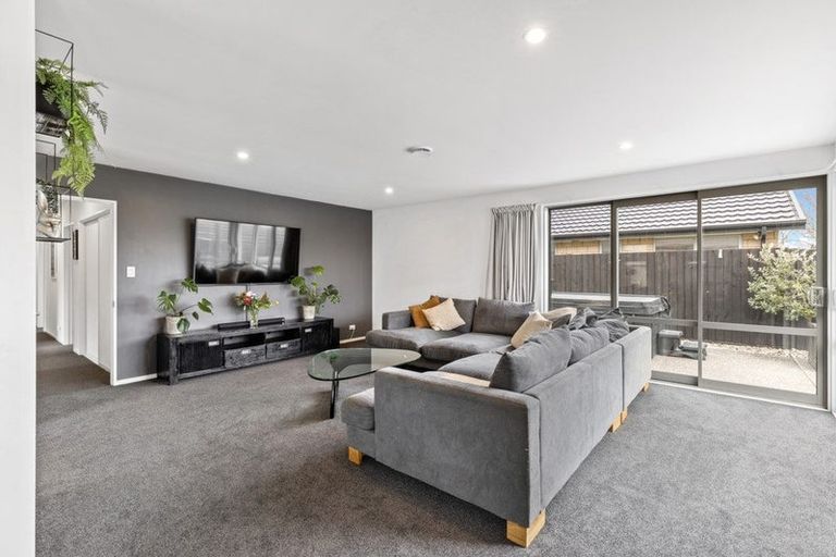 Photo of property in 6 Aroha Street, Pegasus, 7612