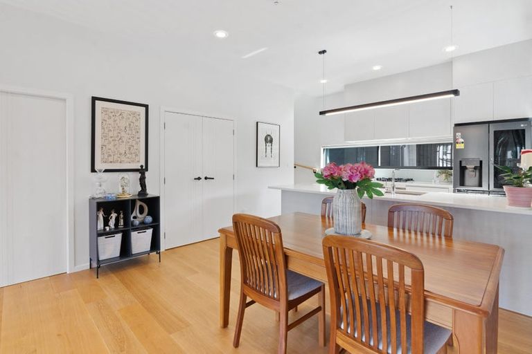 Photo of property in 4 Matau Way, Hauraki, Auckland, 0622