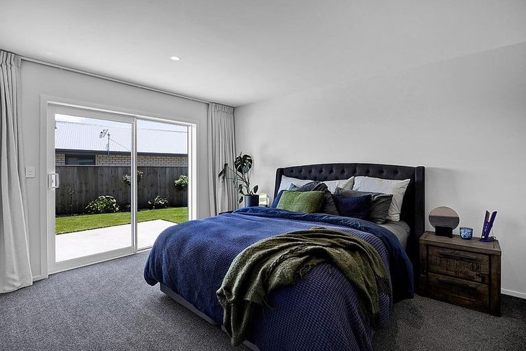 Photo of property in 2 Midsummer Avenue, Stratford, 4332